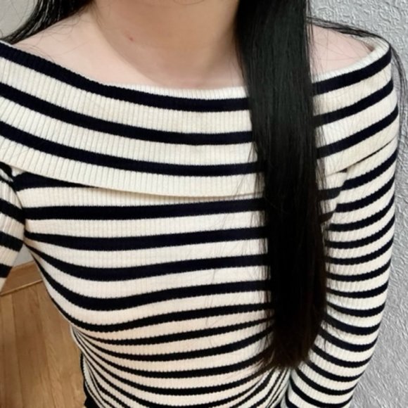 Club Monaco Off-the-shoulder Merino Wool Sweater - Striped - Picture 1 of 4